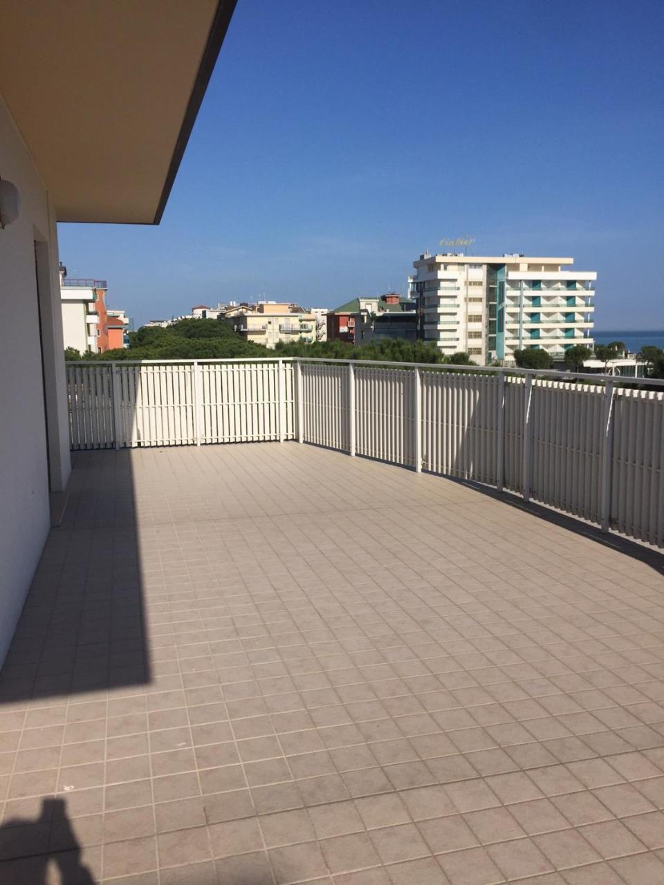 Residence Gallo - Walterigato Apartments Per Solo Famiglie Lido di Jesolo Eksteriør billede